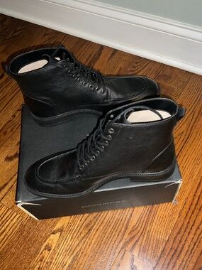 Banana Republic | Shoes | Banana Republic Duck Boot | Poshmark display picture 2